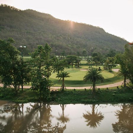 Phubachiang Golf & Resort Pakxé Exteriör bild