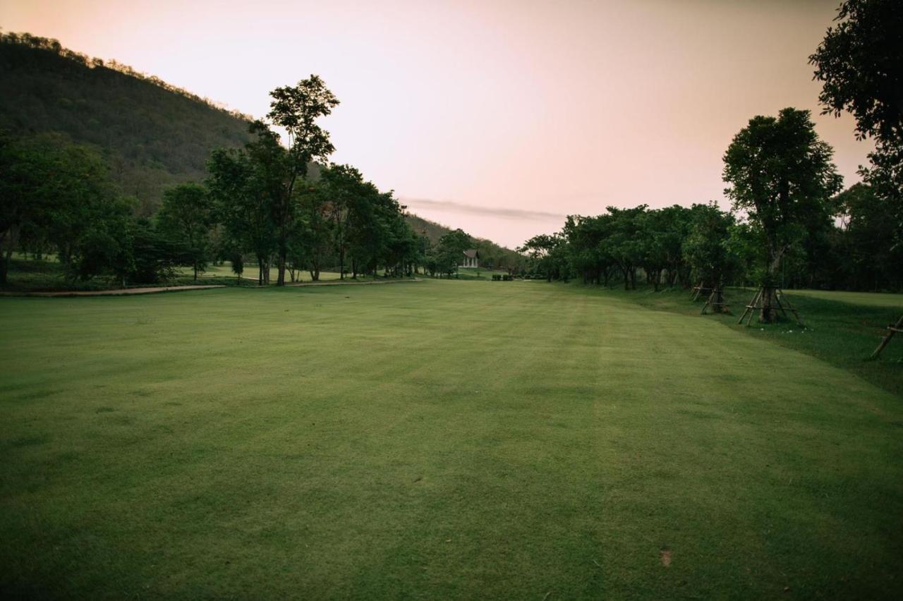 Phubachiang Golf & Resort Pakxé Exteriör bild
