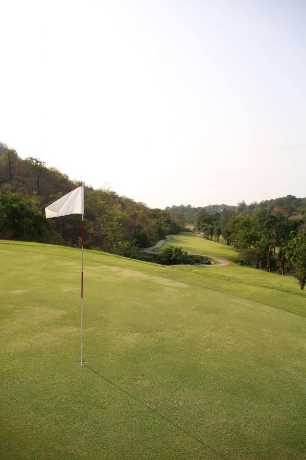 Phubachiang Golf & Resort Pakxé Exteriör bild