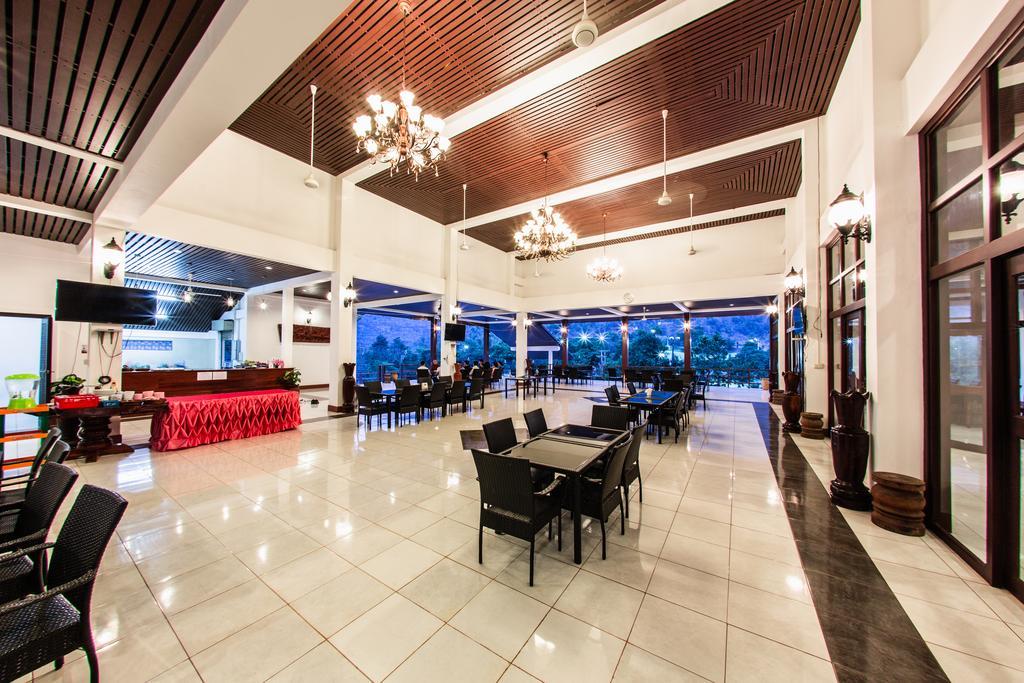 Phubachiang Golf & Resort Pakxé Exteriör bild