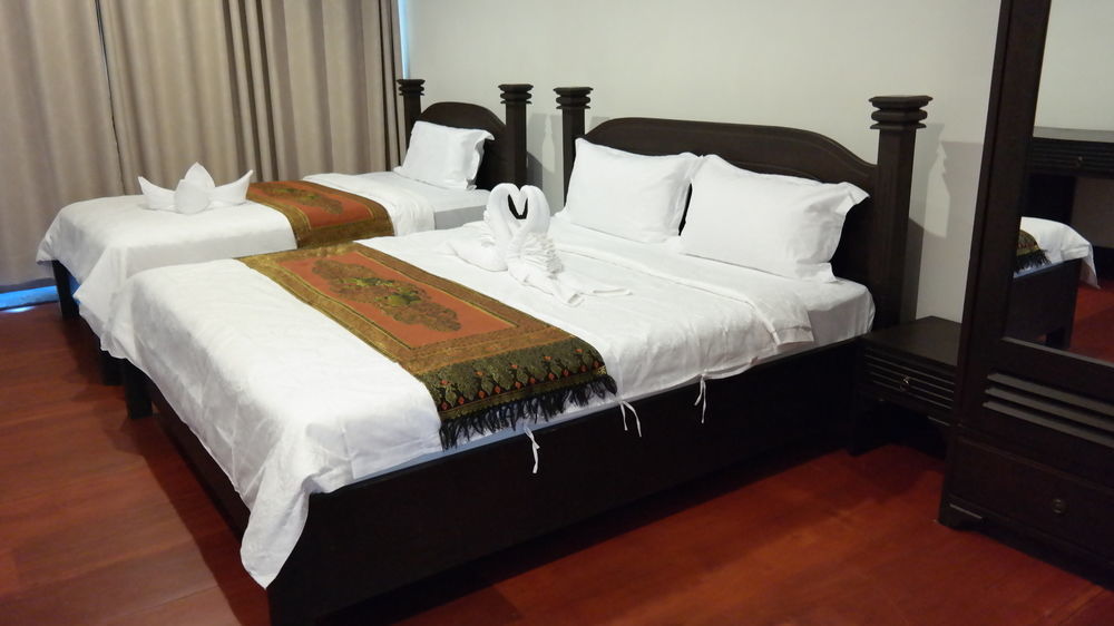 Phubachiang Golf & Resort Pakxé Exteriör bild